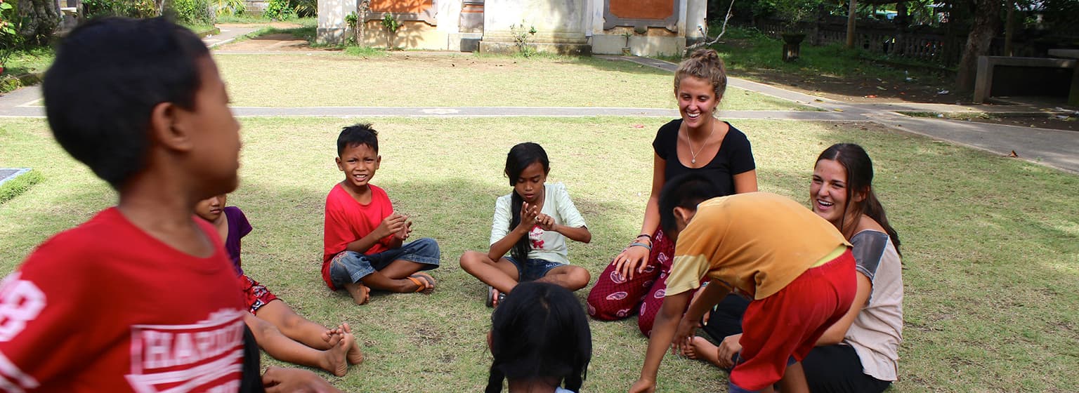 bg image https://cebytb37gqewrsv4.public.blob.vercel-storage.com/bali-volunteer-indonesia-25568-3fvZMBa1GZ9TJ69Cf6WEUh3zZxRdNv.jpg