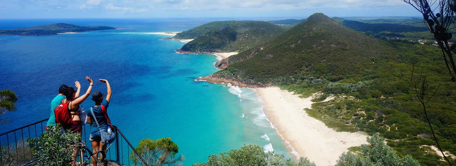 bg image https://cebytb37gqewrsv4.public.blob.vercel-storage.com/sydney-adventure-travel-australia-17981-dimsCZQKqckcaMTrtjshrpiiJ58Fnp.jpg